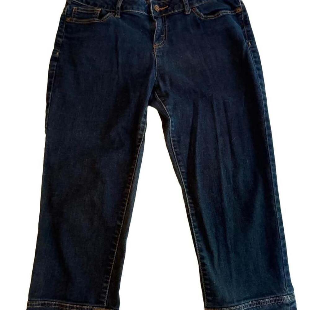 Simply Vera Vera Wang Dark Wash Straight Leg Crop Jeans Size 10